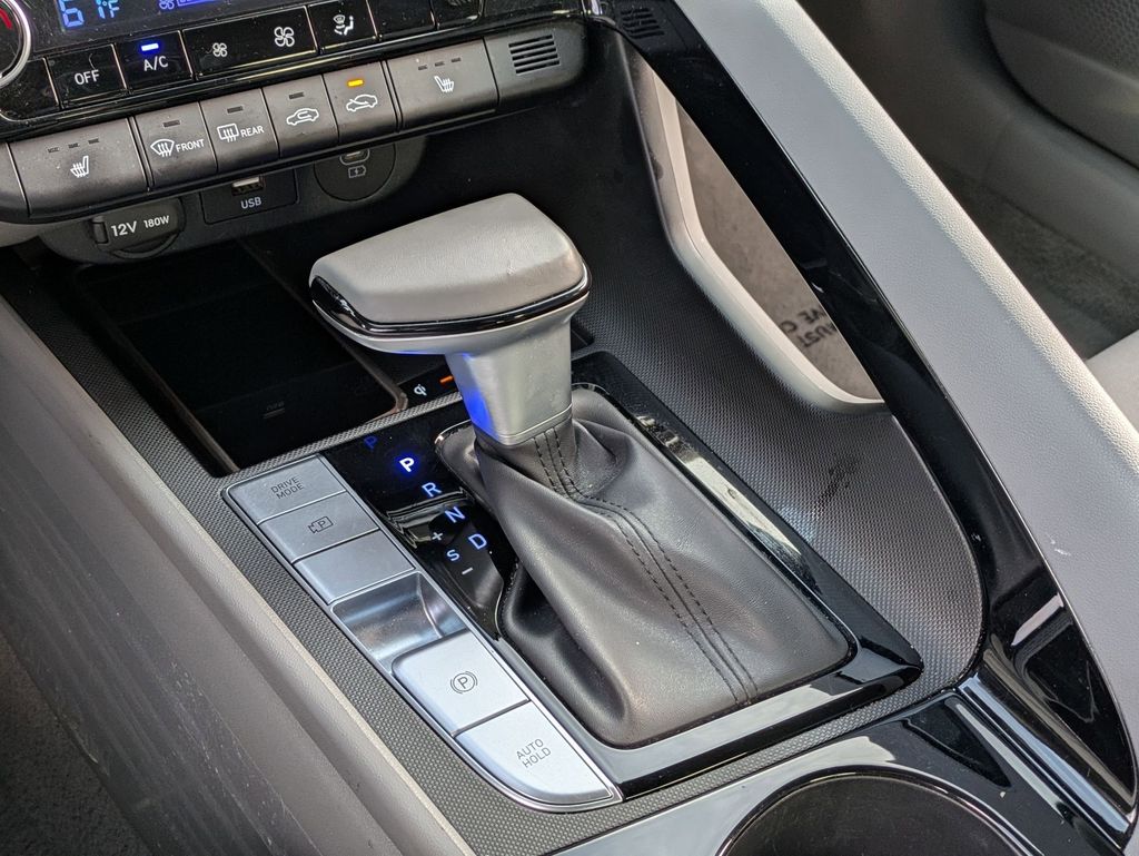 Thumbnail: 2025 Hyundai Elantra - 18