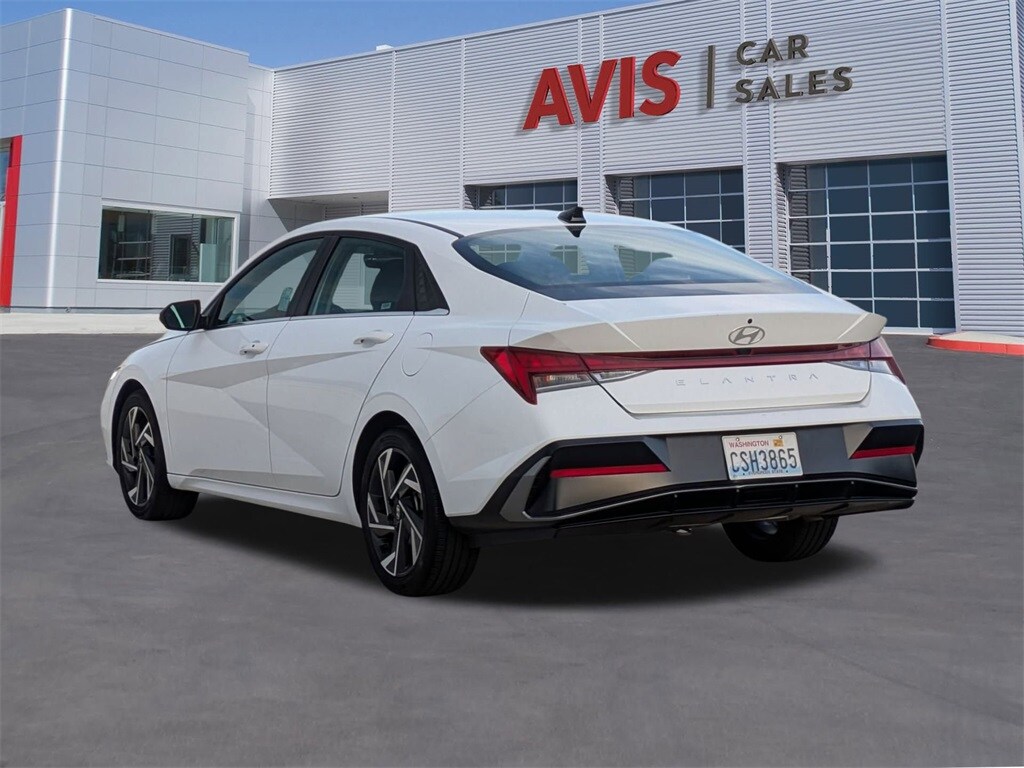 Thumbnail: 2025 Hyundai Elantra - 9