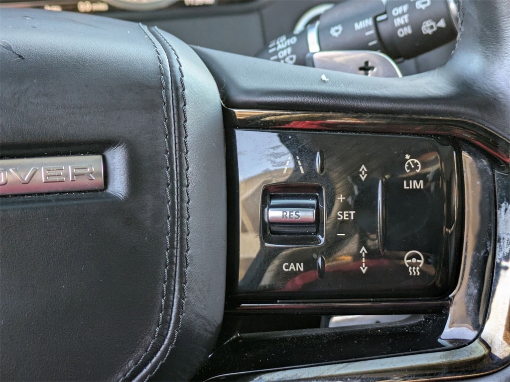 Thumbnail: 2024 Land Rover Range Rover Velar - 21