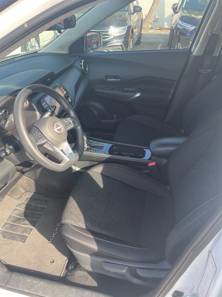 Thumbnail: 2024 Nissan Kicks - 4