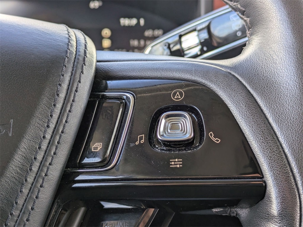 Thumbnail: 2024 Lincoln Aviator - 23