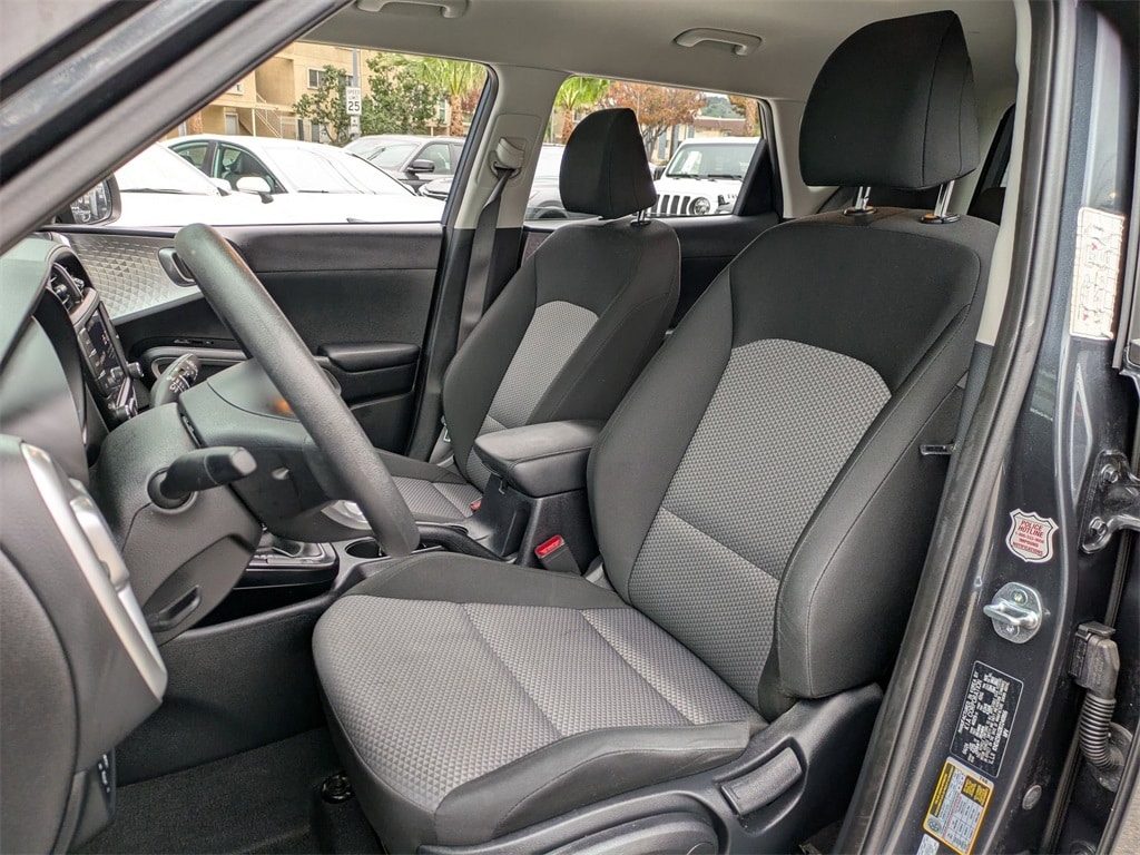 Thumbnail: 2024 Kia Soul - 23