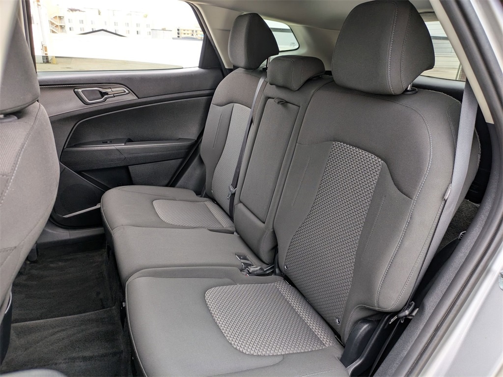 Thumbnail: 2024 Kia Sportage - 24