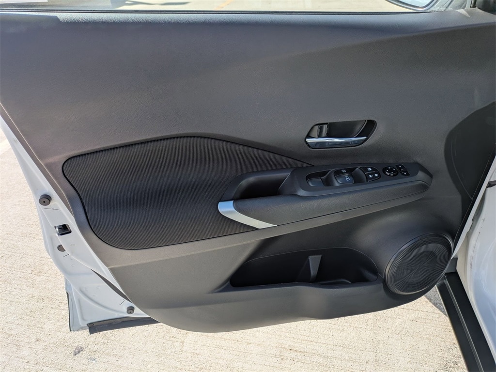 Thumbnail: 2024 Nissan Kicks - 13