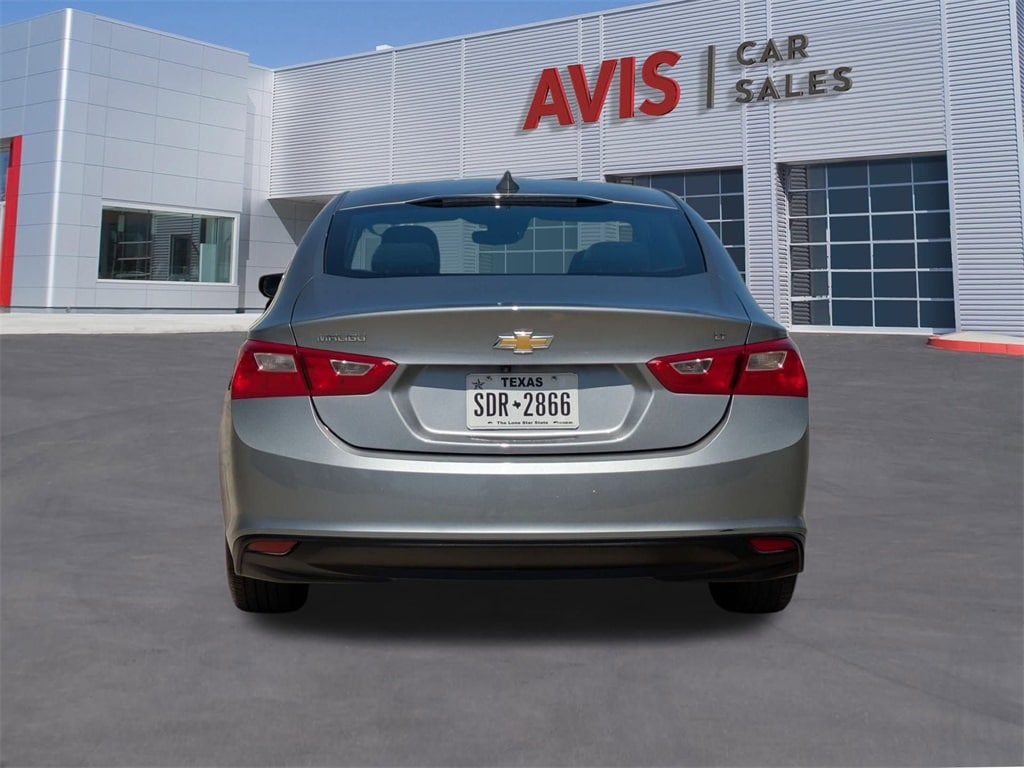 Thumbnail: 2023 Chevrolet Malibu - 7