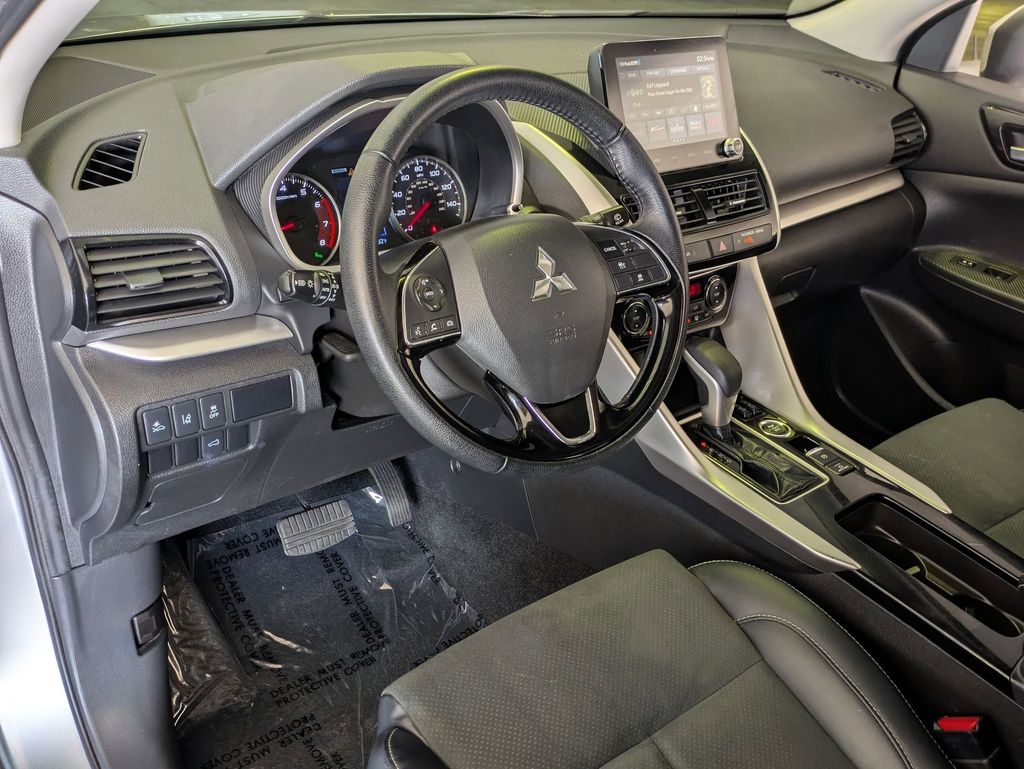 Thumbnail: 2025 Mitsubishi Eclipse Cross - 14
