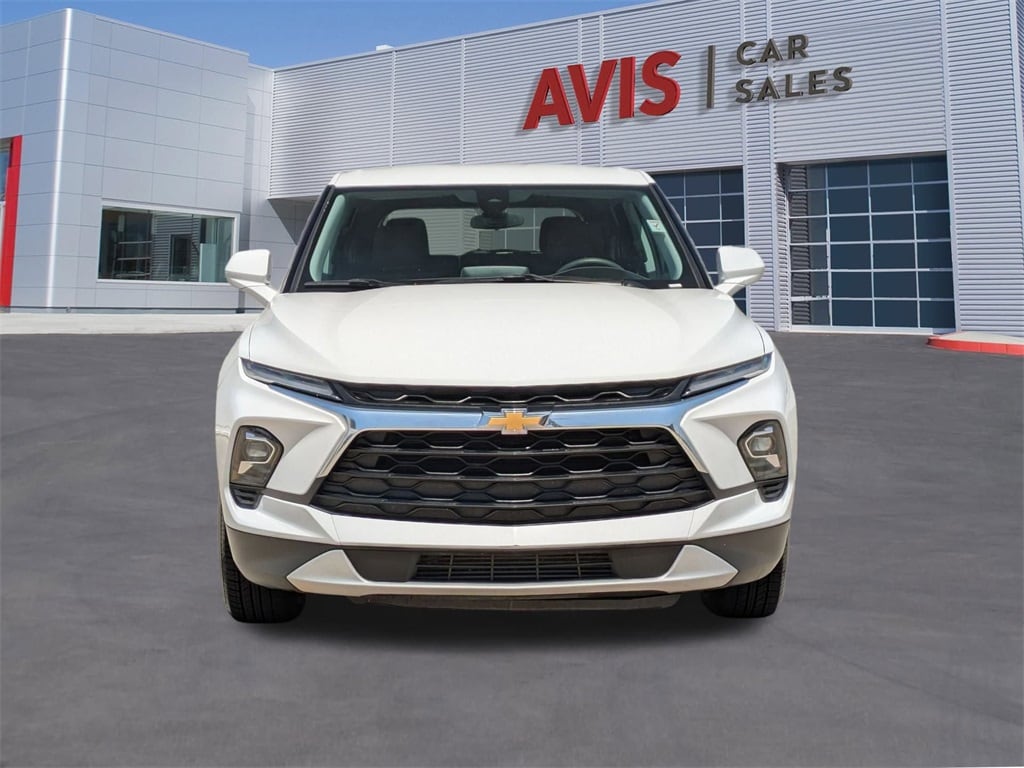 Thumbnail: 2023 Chevrolet Blazer - 2