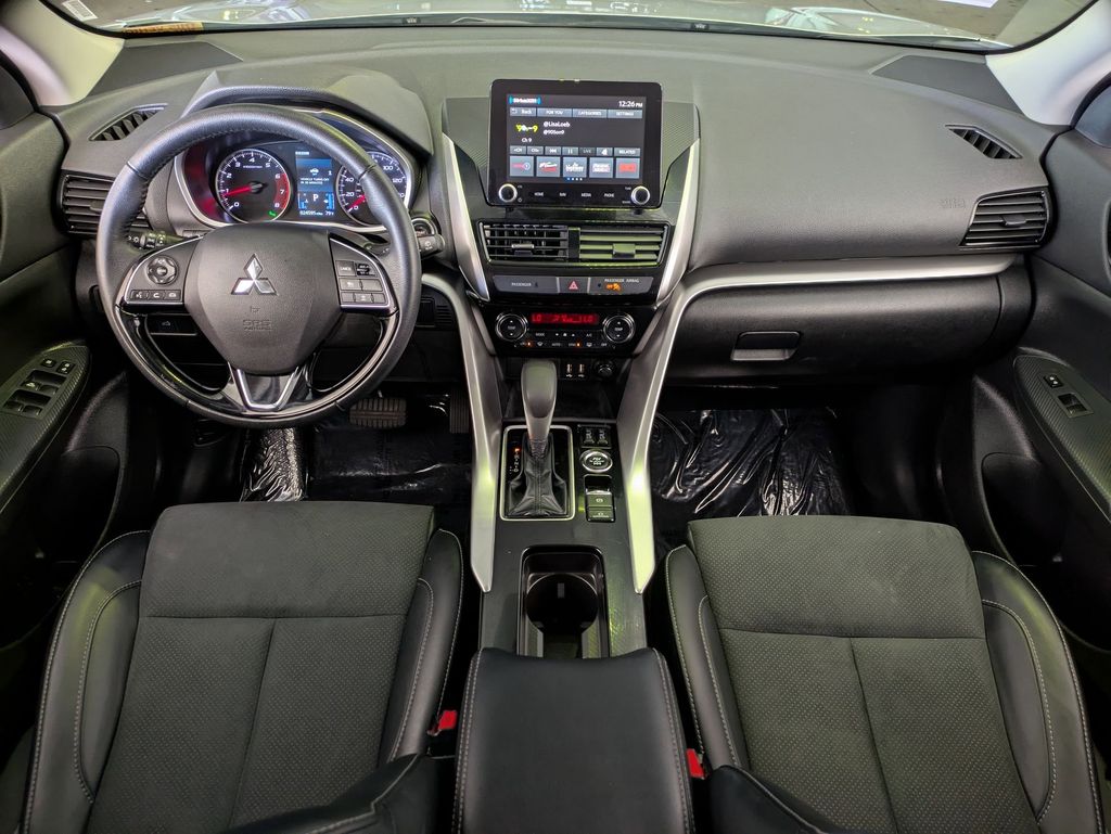 Thumbnail: 2025 Mitsubishi Eclipse Cross - 25