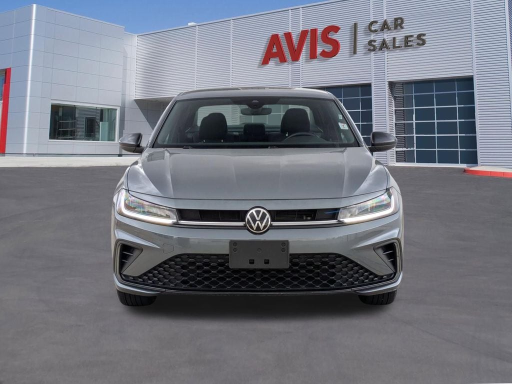 Thumbnail: 2025 Volkswagen Jetta - 2