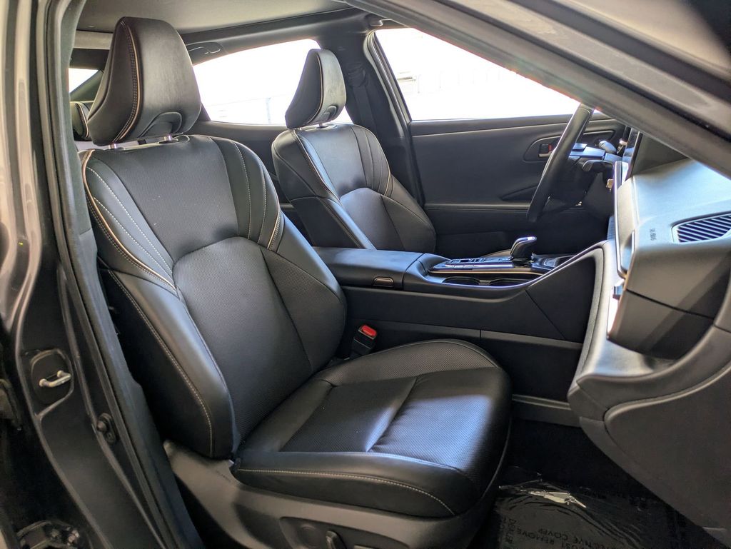 Thumbnail: 2024 Toyota Crown - 28