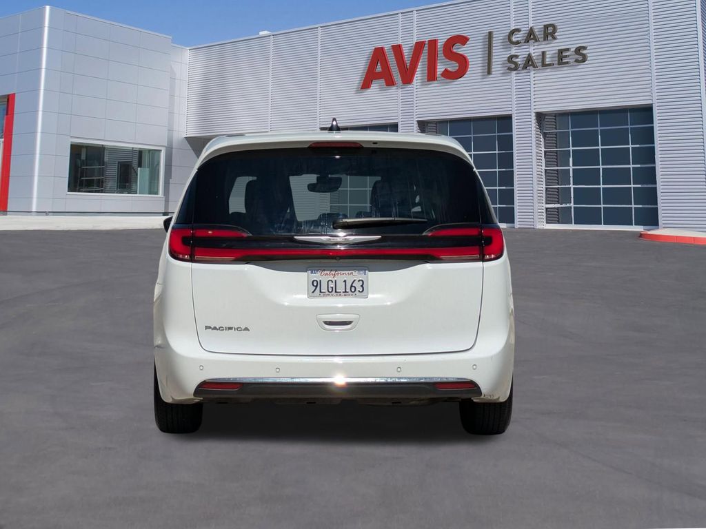 Thumbnail: 2024 Chrysler Pacifica - 7