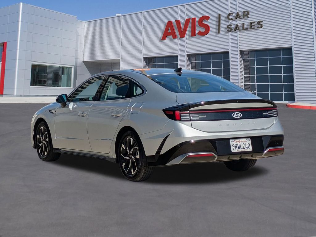 Thumbnail: 2025 Hyundai Sonata - 9