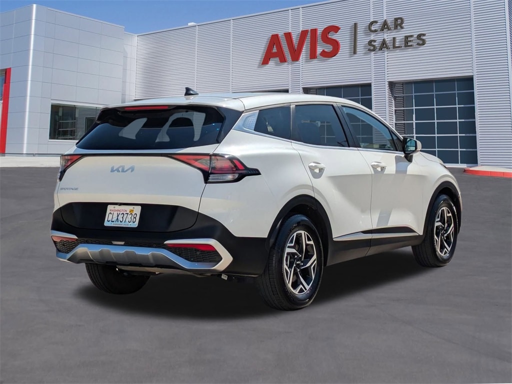 Thumbnail: 2024 Kia Sportage - 6