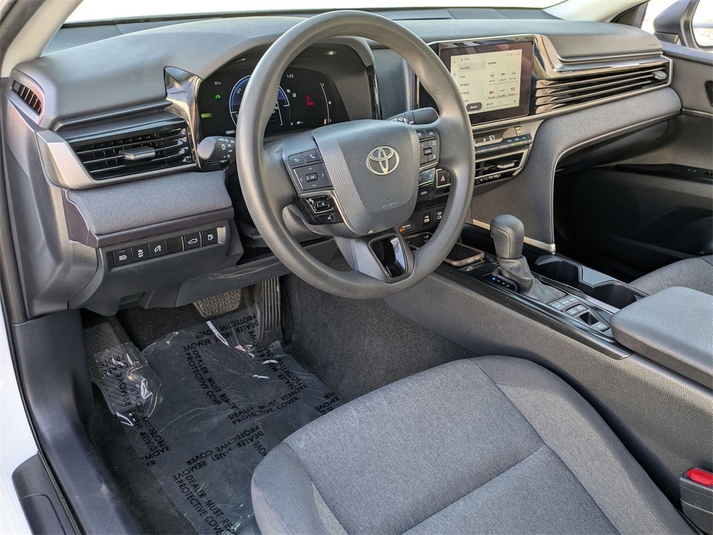 Thumbnail: 2025 Toyota Camry - 14