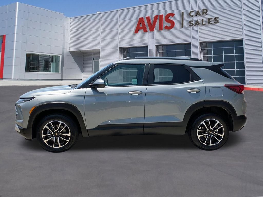 Thumbnail: 2025 Chevrolet TrailBlazer - 10