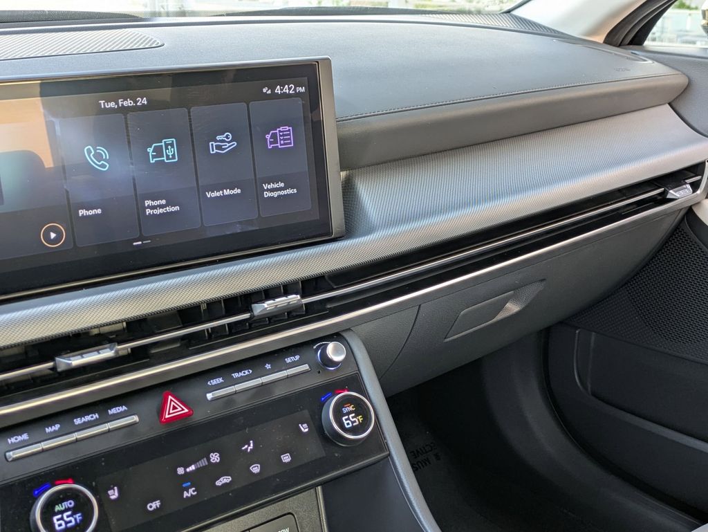 Thumbnail: 2025 Hyundai Sonata - 15