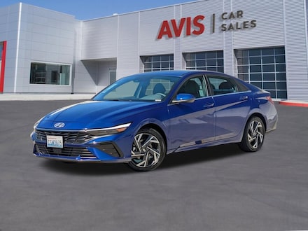 2025 Hyundai Elantra SEL Convenience Sedan