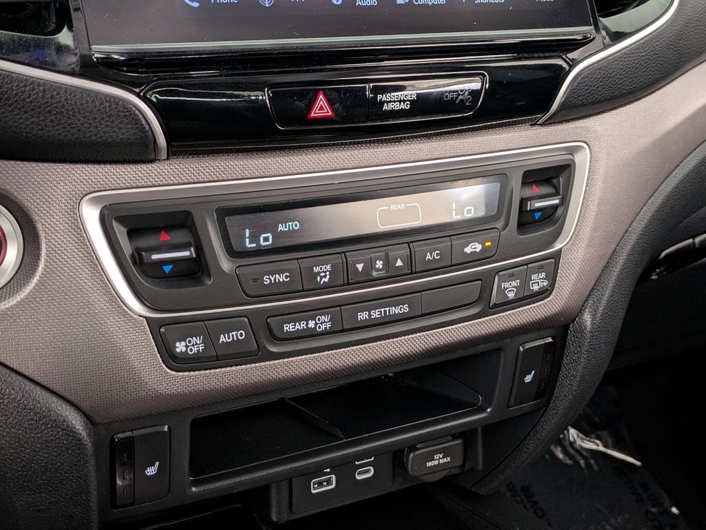 Thumbnail: 2025 Honda Ridgeline - 17