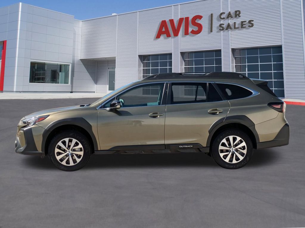 Thumbnail: 2025 Subaru Outback - 10