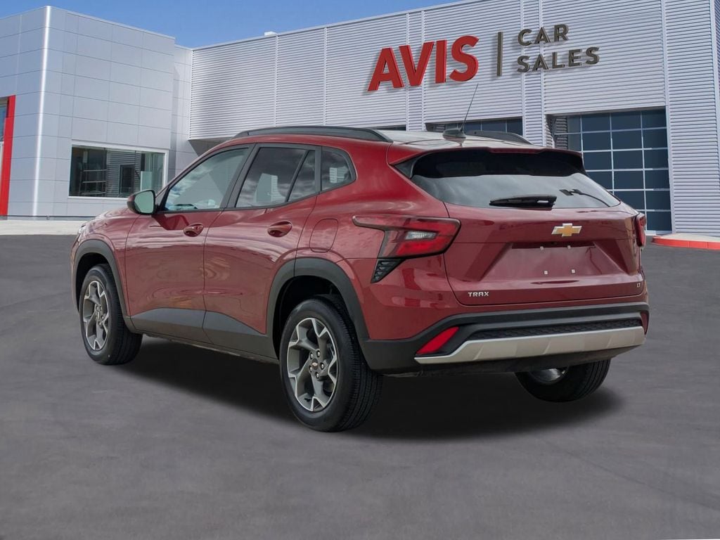 Thumbnail: 2025 Chevrolet Trax - 9