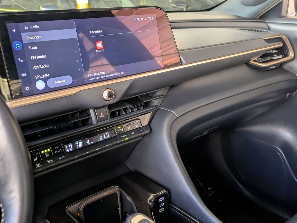 Thumbnail: 2024 Toyota Crown - 15