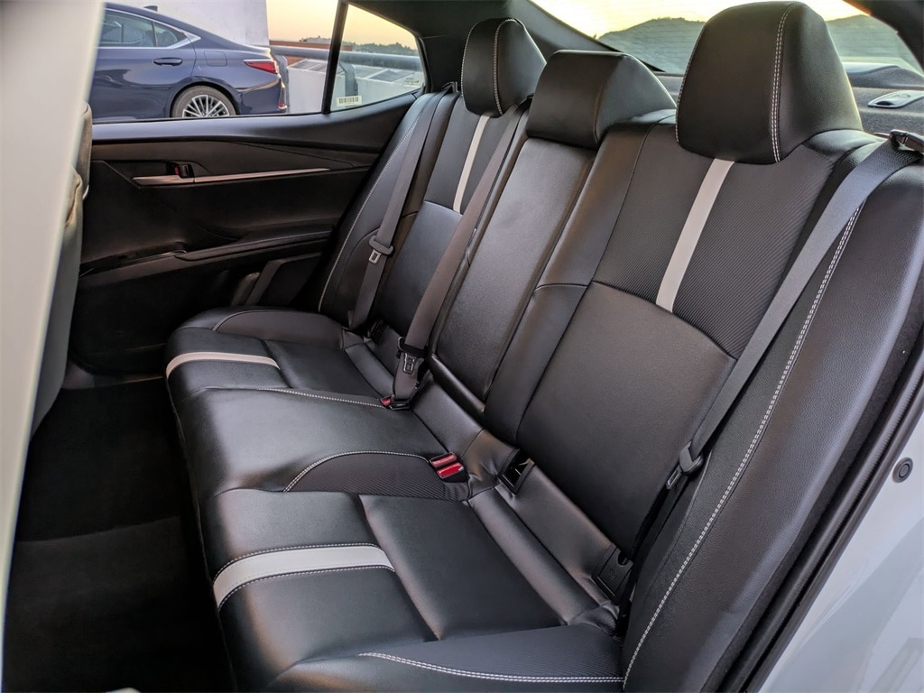 Thumbnail: 2025 Toyota Camry - 24