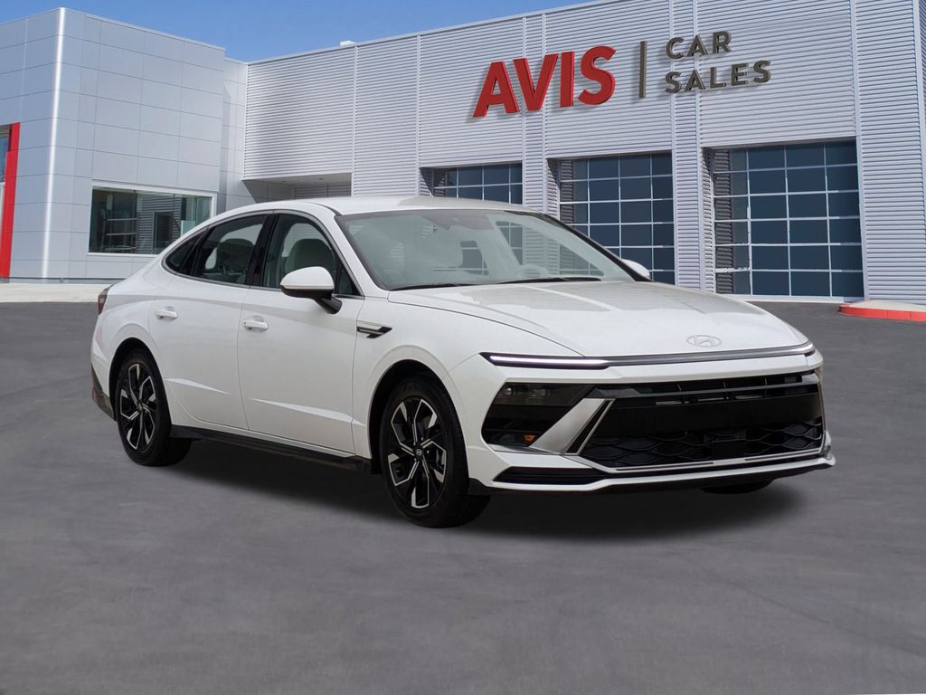 Thumbnail: 2025 Hyundai Sonata - 3