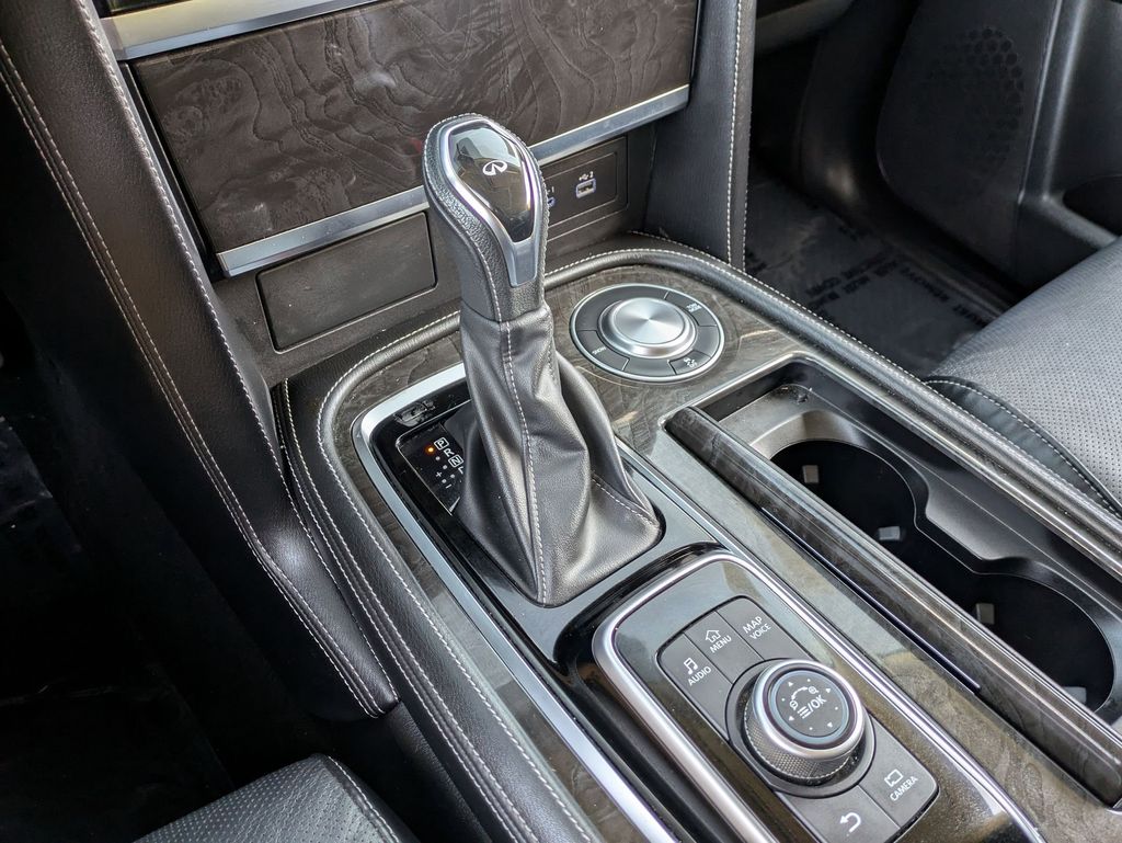 Thumbnail: 2024 INFINITI QX80 - 18