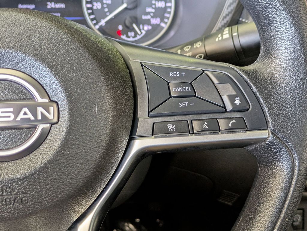 Thumbnail: 2025 Nissan Sentra - 21
