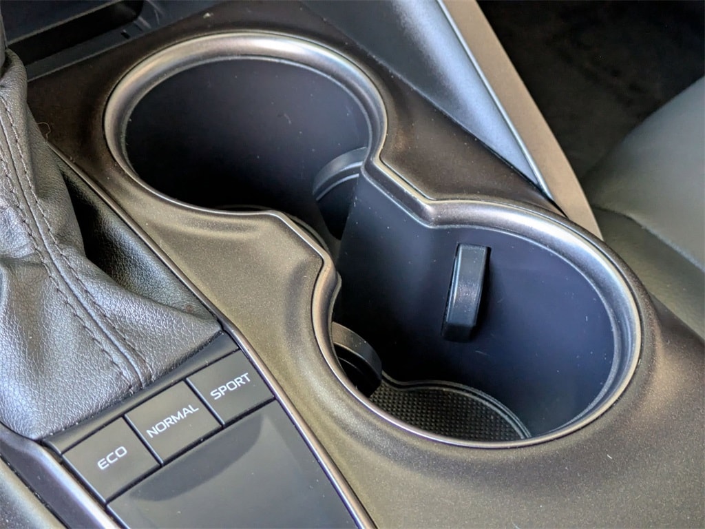 Thumbnail: 2024 Toyota Camry - 19