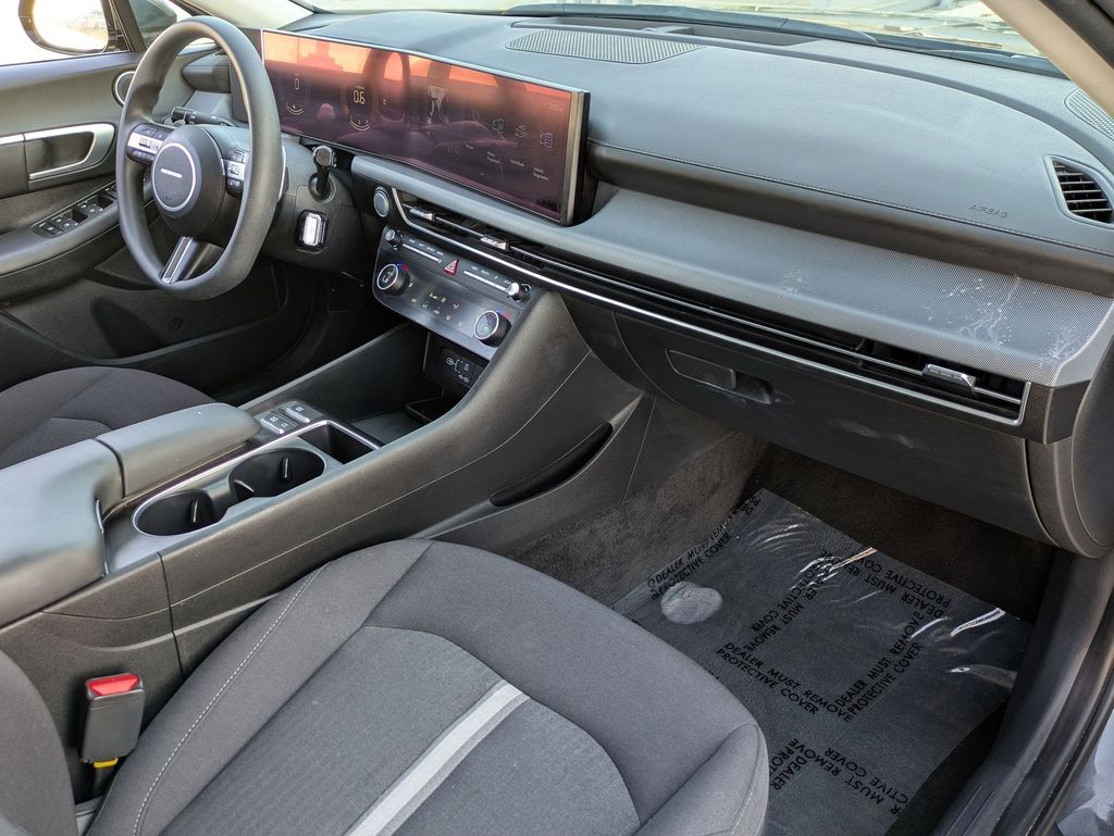 Thumbnail: 2025 Hyundai Sonata - 29