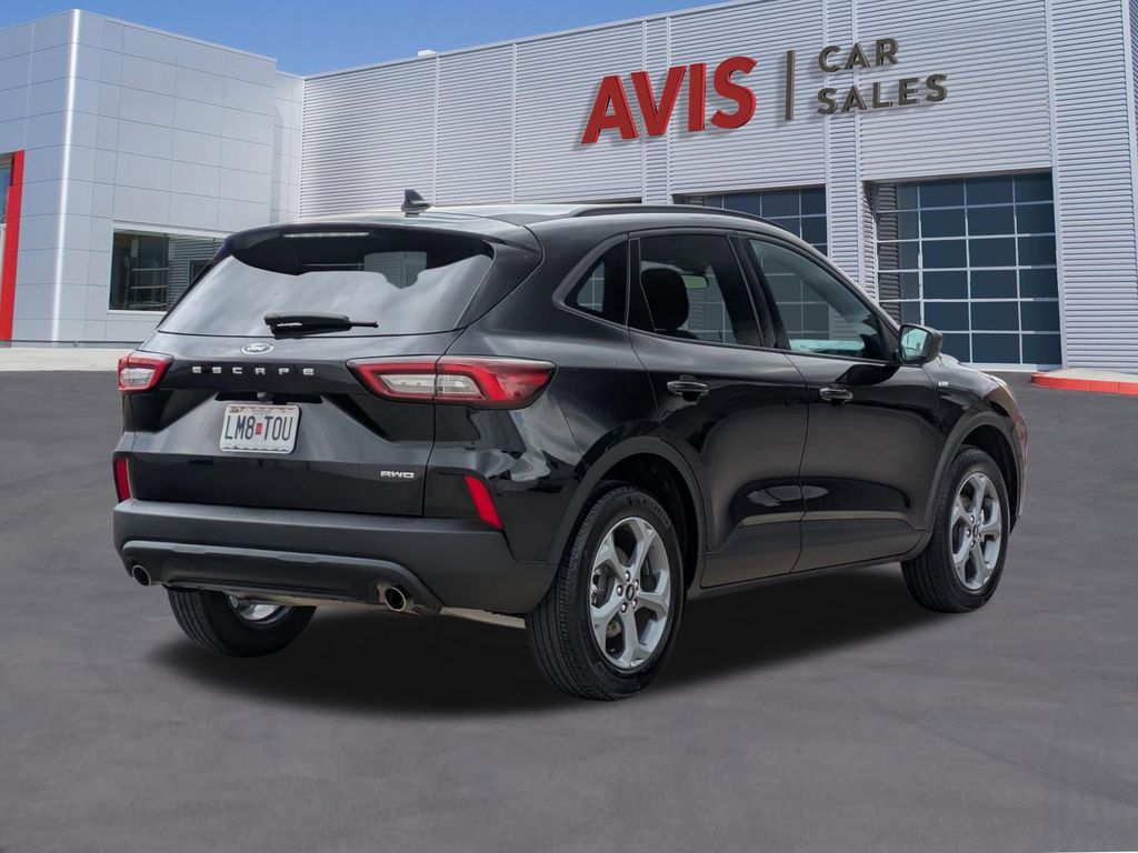 Thumbnail: 2025 Ford Escape - 6