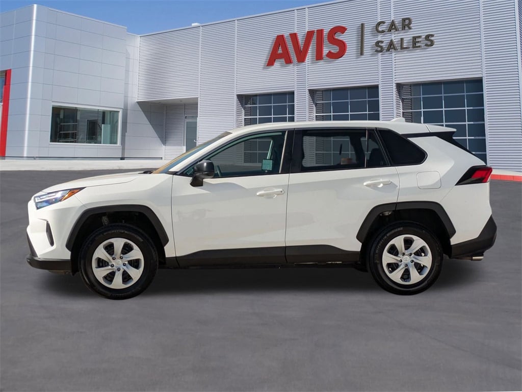 Thumbnail: 2024 Toyota RAV4 - 10