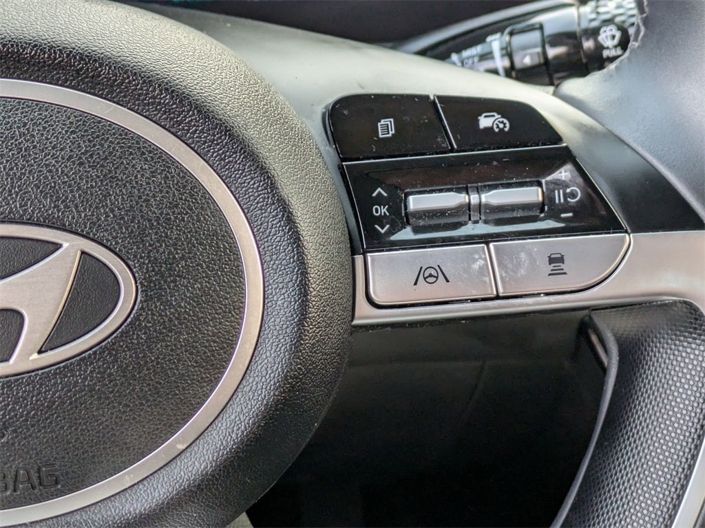 Thumbnail: 2025 Hyundai Elantra - 21