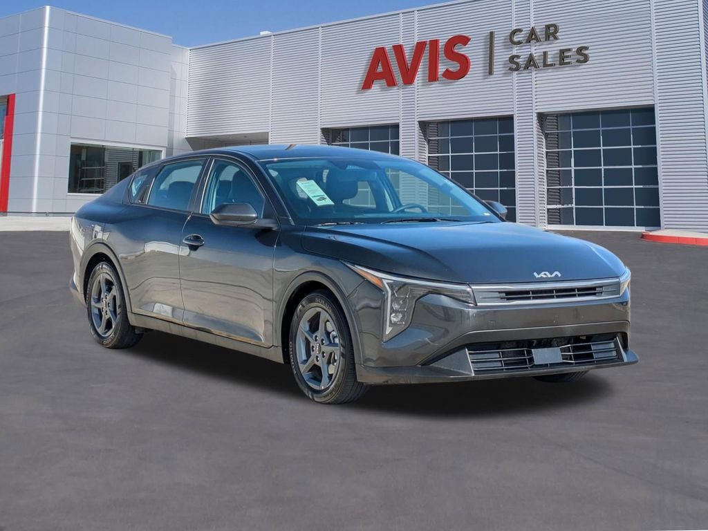 Thumbnail: 2025 Kia K4 - 3