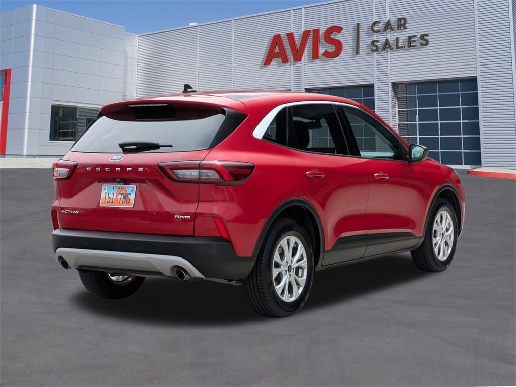 Thumbnail: 2023 Ford Escape - 6