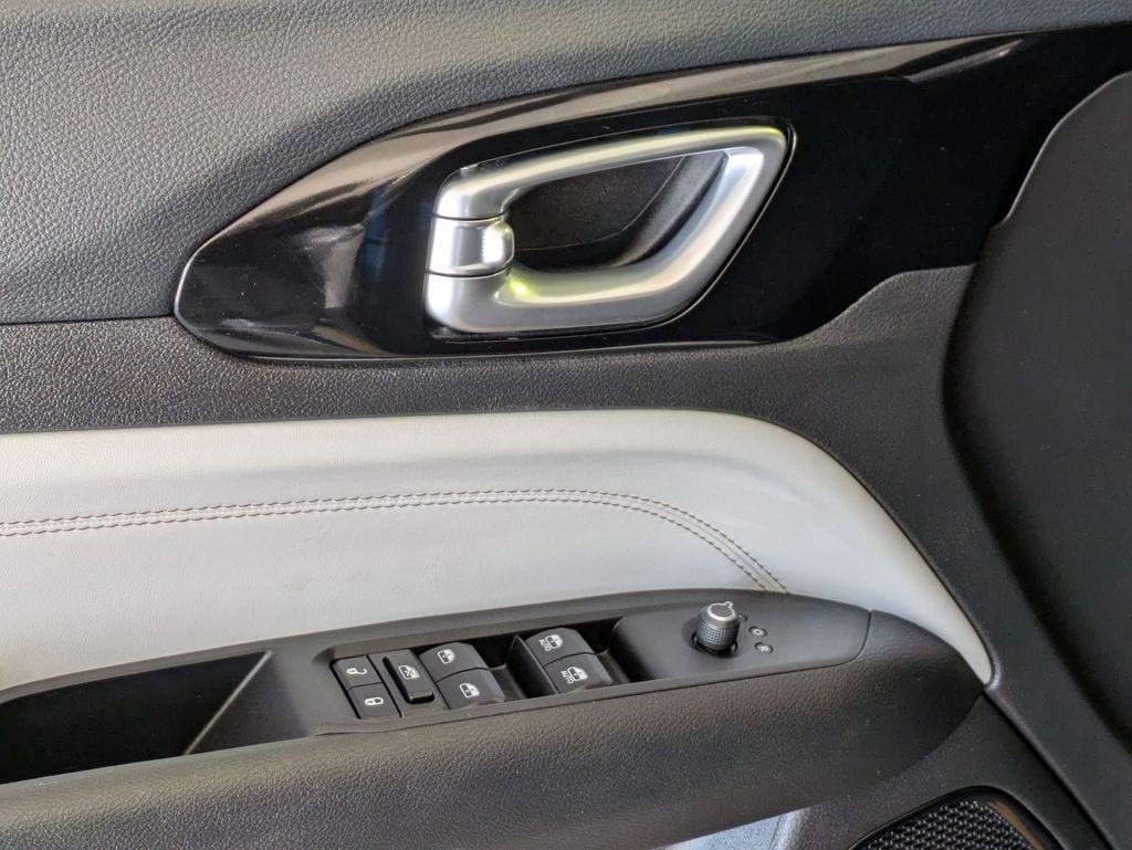 Thumbnail: 2025 Jeep Compass - 13