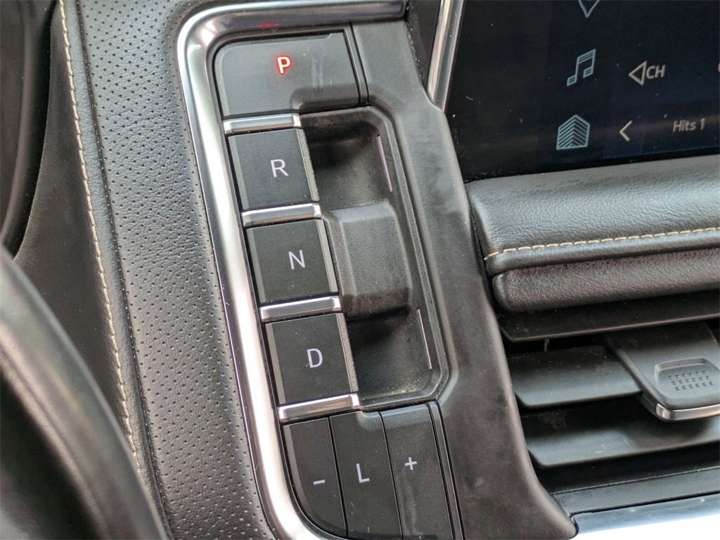 Thumbnail: 2023 Chevrolet Tahoe - 18