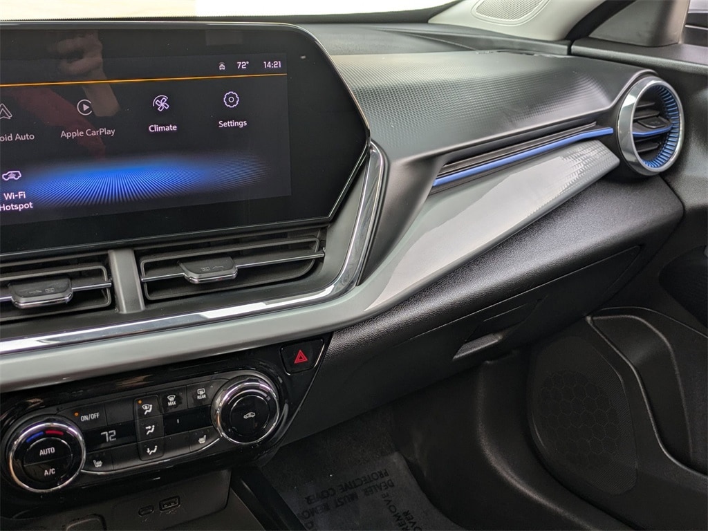 Thumbnail: 2025 Chevrolet Trax - 15