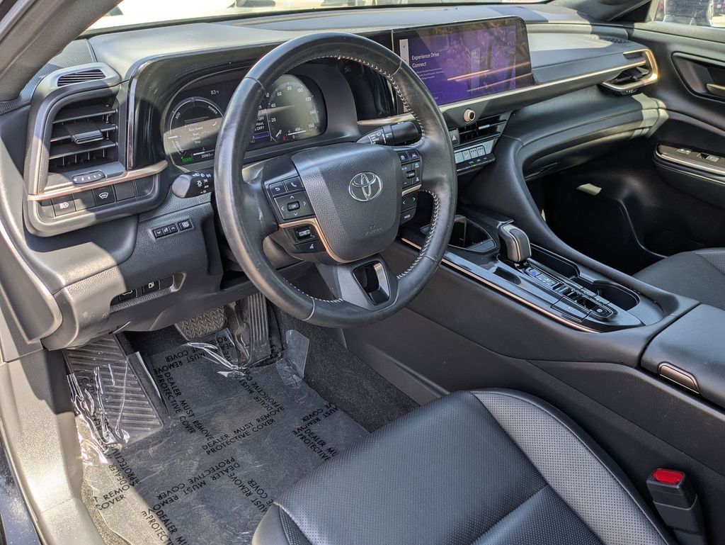 Thumbnail: 2024 Toyota Crown - 14