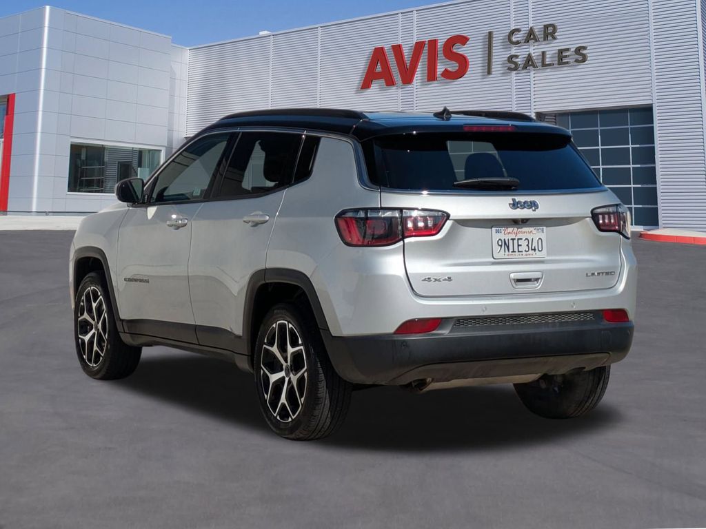 Thumbnail: 2025 Jeep Compass - 9