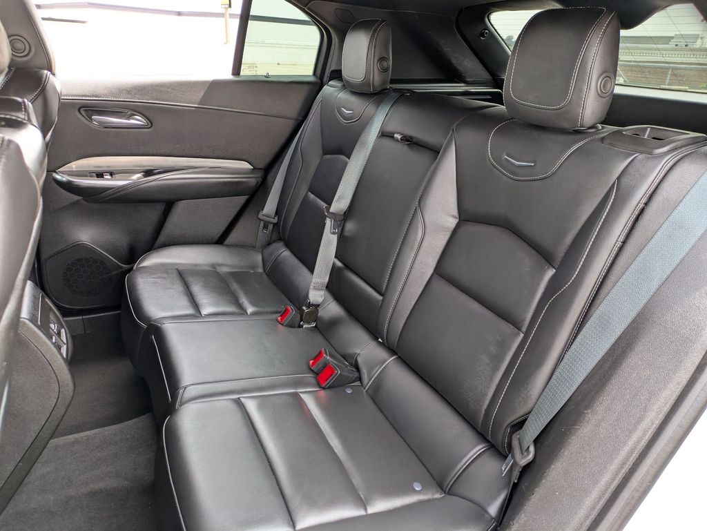 Thumbnail: 2024 Cadillac XT4 - 24