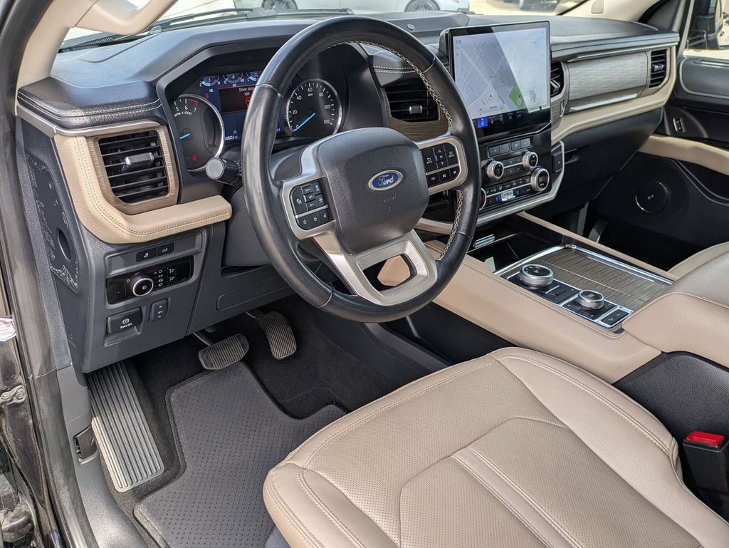 Thumbnail: 2024 Ford Expedition - 14