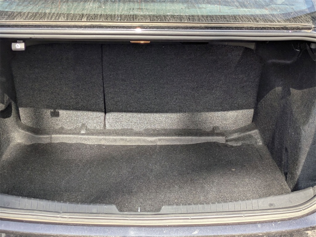 Thumbnail: 2023 Chevrolet Malibu - 26