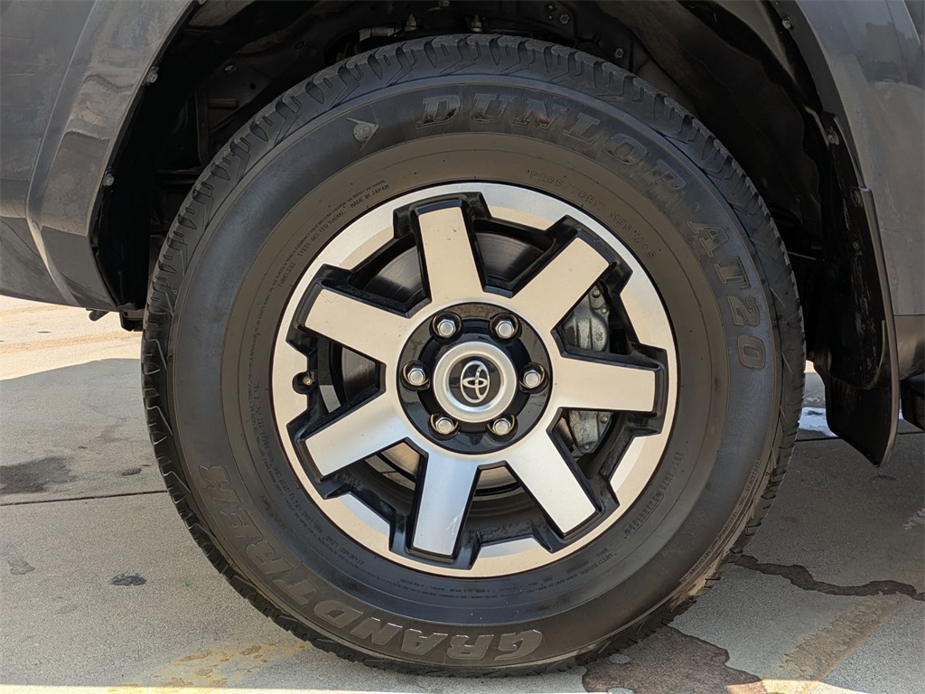 Thumbnail: 2024 Toyota 4Runner - 26