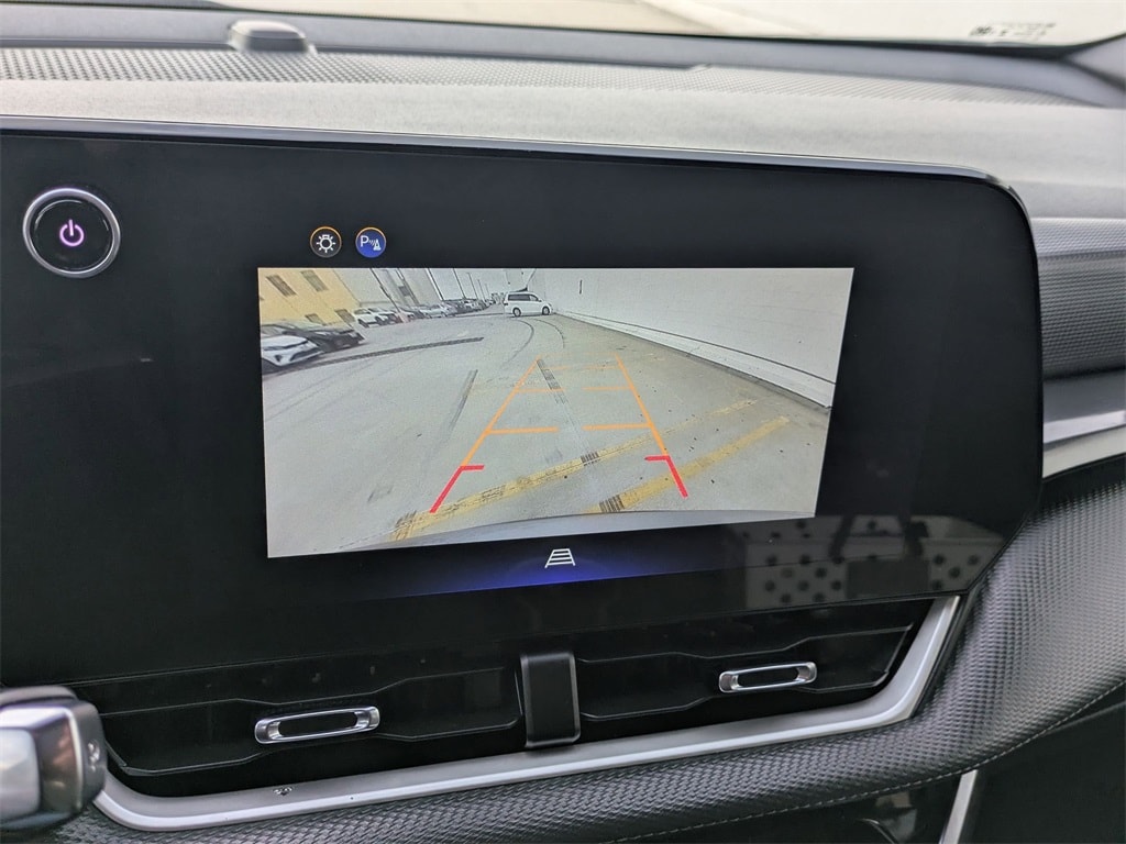 Thumbnail: 2025 Chevrolet Equinox - 19