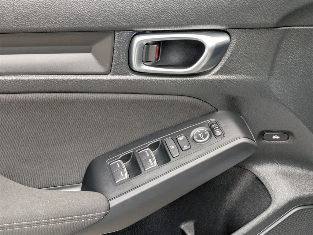 Thumbnail: 2025 Honda Civic - 13