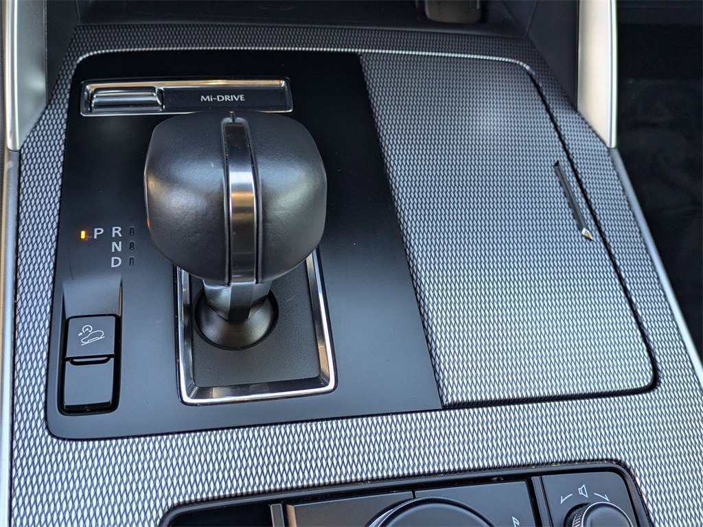 Thumbnail: 2025 Mazda CX-70 - 24