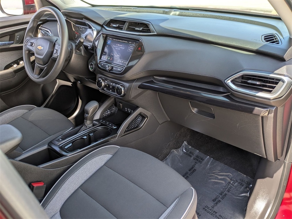 Thumbnail: 2023 Chevrolet TrailBlazer - 29