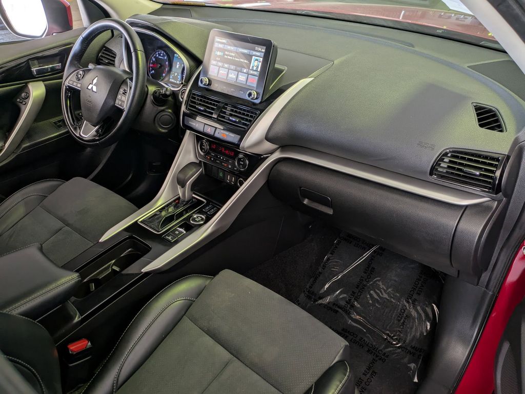 Thumbnail: 2025 Mitsubishi Eclipse Cross - 29